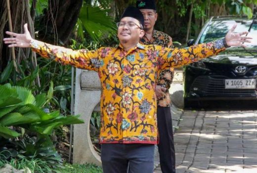 KPK Tak Hadir, Sidang Praperadilan Bupati Sidoarjo Ahmad Muhdlor Ditunda - GenPI.co