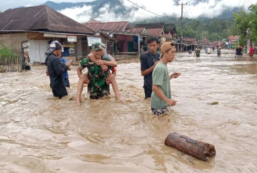 Banjir Terjang 4 Kecamatan di Bengkulu, Ini Penyebabnya - GenPI.co