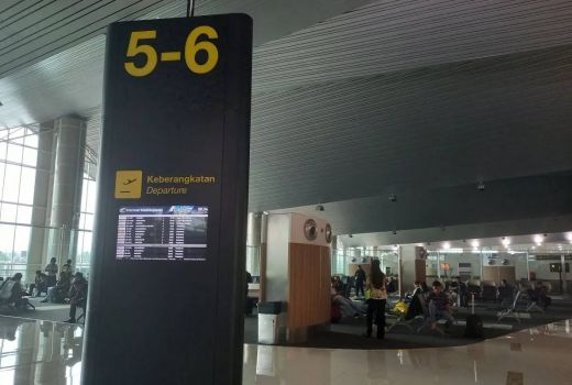 Mulai Siang Ini, Bandara Sam Ratulangi Kembali Beroperasi Normal - GenPI.co