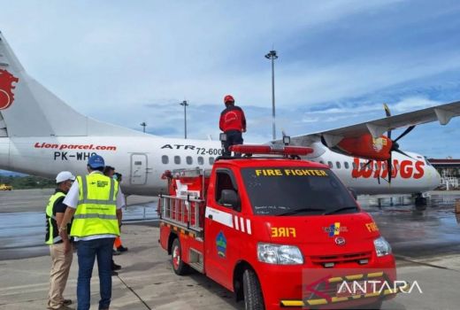 Bandara Sam Ratulangi Ditutup Gegara Erupsi Gunung Ruang, 7.039 Penumpang Terdampak - GenPI.co