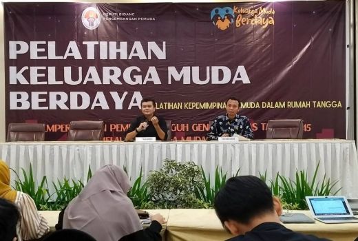 Kemenpora Mengadakan Pelatihan Keluarga Muda Berdaya di Kota Bogor - GenPI.co