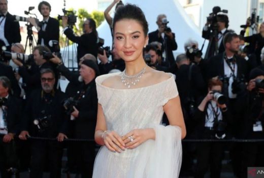 Raline Shah Ikut Cannes Film Festival 2024, Aduhai Cantik Banget - GenPI.co