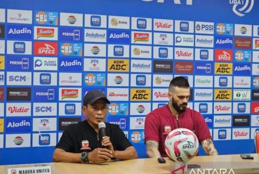 Dibantai Persib Bandung, Pelatih Madura United Tak Mau Sebut Cedera Hugo Gomes Jadi Alasan - GenPI.co