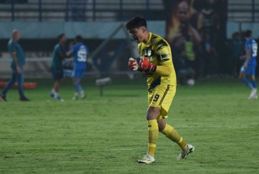 Jelang Leg Kedua, Kiper Persib Bandung Siap Hadapi Babak Tambahan hingga Adu Penalti - GenPI.co