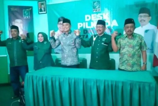 PKB Beri Rekomendasi ke Eri Cahyadi dan Armuji di Pilkada Surabaya - GenPI.co