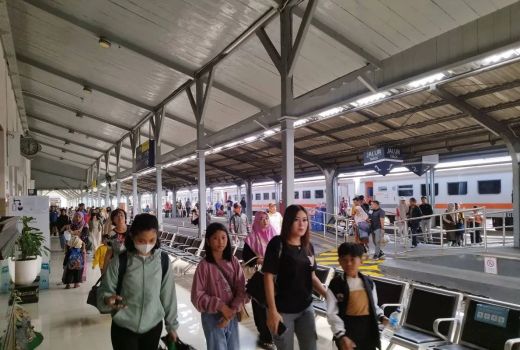 Libur Iduladha, Daop 9 Operasikan KA Mutiara Timur - GenPI.co