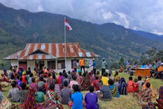 TNI: Warga di Distrik Bibida Sempat Mengungsi ke Gereja Seusai OPM Berulah - GenPI.co