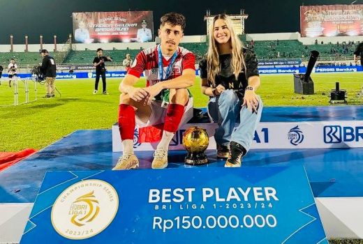 2 Pemain Bintang Hengkang, Bos Madura United Curhat - GenPI.co