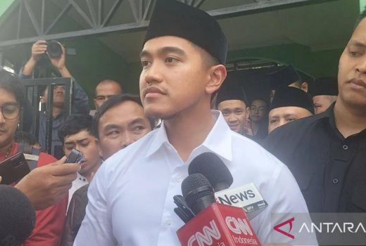 Ditanya Duet dengan Anies Baswedan di Pilkada Jakarta, Kaesang: Kan Beda - GenPI.co