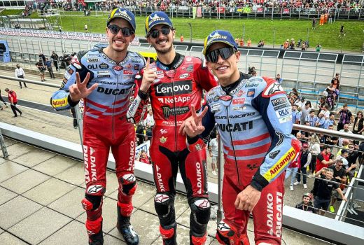 Juara MotoGP Jerman 2024, Francesco Bagnaia Semringah - GenPI.co