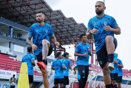 Tantang Bali United, Arema FC Ingin Bangun Mental Pemain - GenPI.co