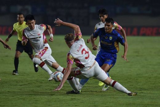Tersingkir dari Piala Presiden 2024, Persib Bandung Ungkap Biang Keroknya - GenPI.co