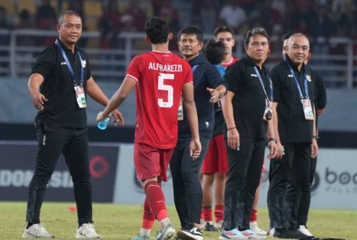 Jelang Final Piala AFF U-19 2024, Indra Sjafri Beri Pesan ke Dokter Psikolog - GenPI.co