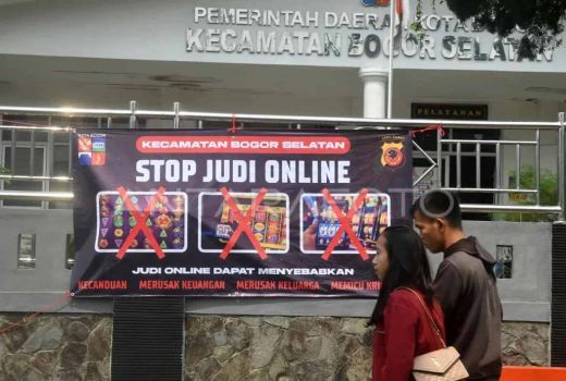 DPR RI: Satgas Turunkan Akses Judi Online hingga 50 Persen - GenPI.co