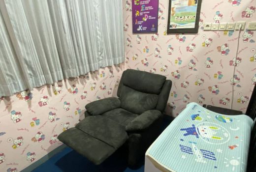 Dukung Ibu Menyusui, Daop 6 Yogyakarta Sediakan Ruang Laktasi di 8 Stasiun - GenPI.co