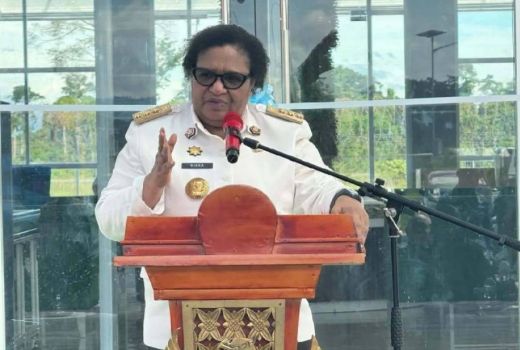 KKB Tembak Pilot, Pj Gubernur Papua Tengah: Saya Kecewa - GenPI.co