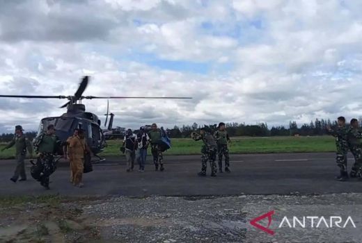 Satgas Damai Cartenz: Tim Gabungan Buru KKB Penembak Pilot di Mimika - GenPI.co