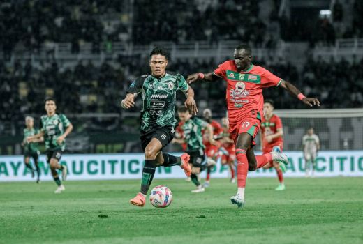 Atasi PSS Sleman, Munster Apresiasi Persebaya Surabaya yang Bermain Spartan - GenPI.co