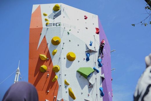 Panjat Tebing Kian Populer, EIGER Undang Atlet Luar Negeri Berkompetisi di EISCC 2024 - GenPI.co