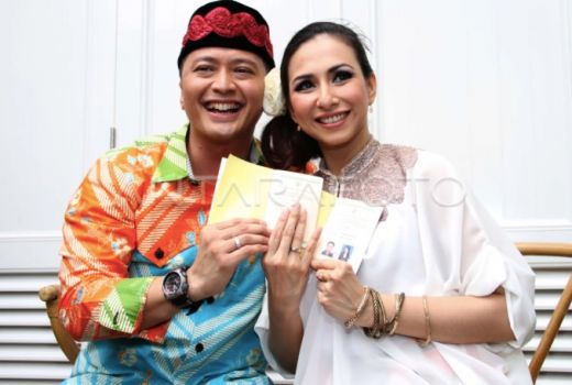 Ibu Ferry Maryadi Meninggal, Deswita Maharani: Sakit Lama - GenPI.co