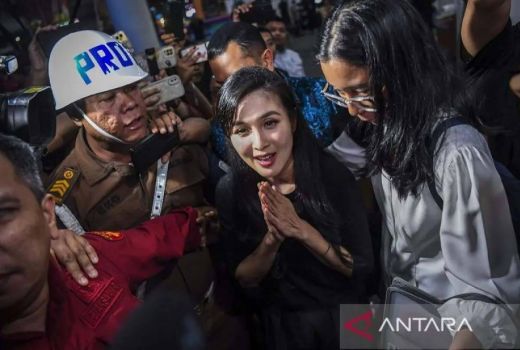 Kejagung Buka Opsi Hadirkan Sandra Dewi di Sidang Harvey Moeis - GenPI.co
