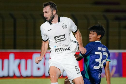 Persija Ditahan Imbang Persita Tanpa Gol, Carlos Pena Bersyukur - GenPI.co