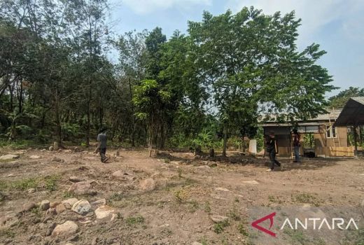 Bikin Sesat! Puluhan Makam Keramat Palsu Ditemukan di Palabuhanratu Sukabumi - GenPI.co