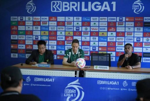 Paul Munster Sebut Malik Risaldi Belum Bisa Dipastikan Bela Persebaya - GenPI.co