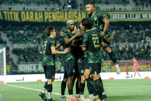 Kokoh di Puncak Klasemen Liga 1 2024/25, Persebaya Tidak Ingin Terlena - GenPI.co