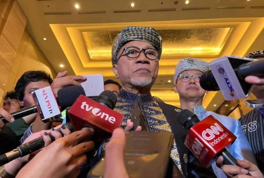 Jokowi Berkelakar Menteri PAN Perlu Ditambah, Zulhas: Hak Prerogatif Presiden - GenPI.co
