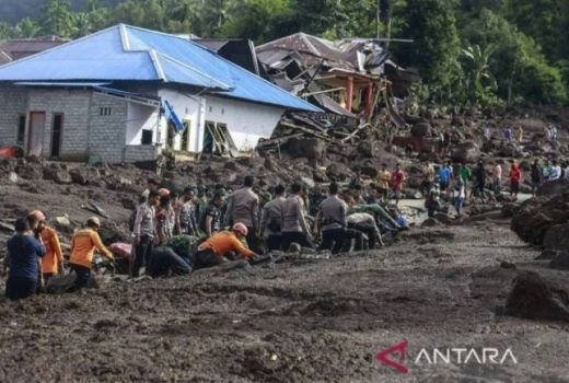 Banjir Bandang Terjang Ternate, 13 Warga Meninggal Dunia - GenPI.co