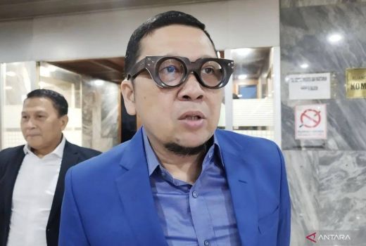 Bakal Tentukan Landasan Hukum Soal Kotak Kosong, DPR RI: Kami Bahas Besok - GenPI.co