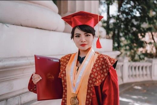Sering Diminta Pergi, Dinar Candy Setia Menemani Ko Apex - GenPI.co