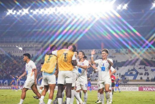 Pelatih Port FC Kirim Doa untuk Persib Bandung, Ada Apa? - GenPI.co