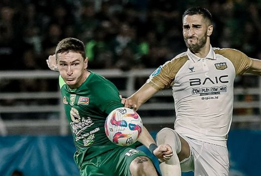 Persebaya Surabaya Imbang di Kandang Sendiri, Paul Munster Puji Dewa United - GenPI.co