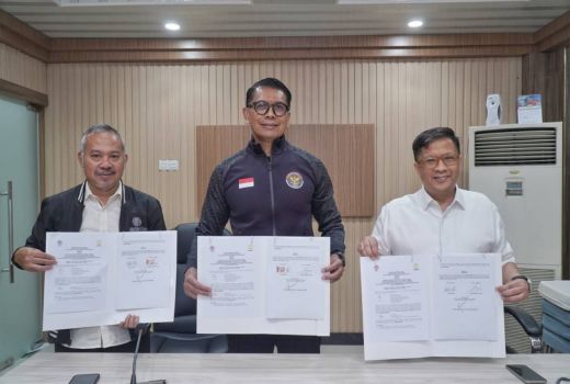Kemenpora Tandatangani MoU Dukung UI Trail Runners dalam Ajang Lari Trail Tingkat Dunia - GenPI.co