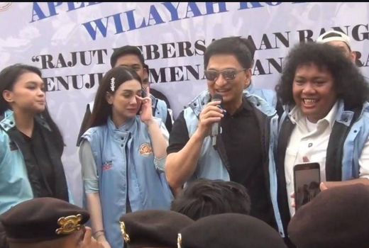 Sukarelawan Bison Datangi Serang untuk Menangkan Andra Soni-Dimyati - GenPI.co