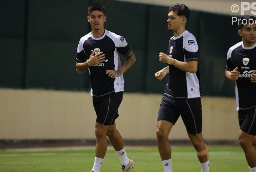 Jelang Lawan Bahrain, Mees Hilgers Minta Tolong ke Fans Timnas Indonesia - GenPI.co