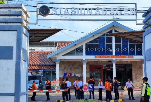 Daop 6 Uji Coba KA Bandara Rute Bandara Adi Sumarmo - Madiun - GenPI.co
