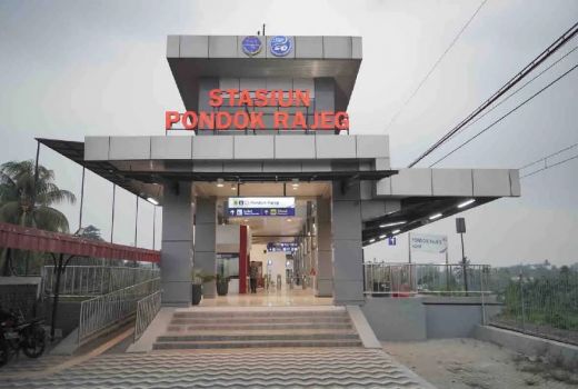 Penumpang KRL Jabodetabek Kini Bisa Naik dan Turun di Stasiun Pondok Rajeg - GenPI.co
