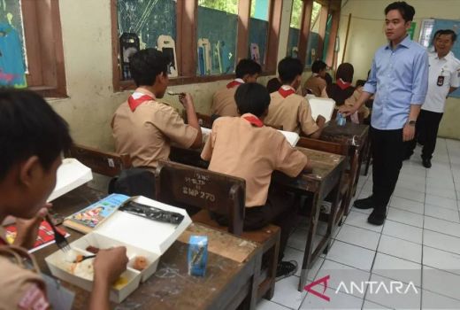 Urus Program Makan Bergizi, Presiden Prabowo Bentuk 85 Kantor Satuan Layanan - GenPI.co