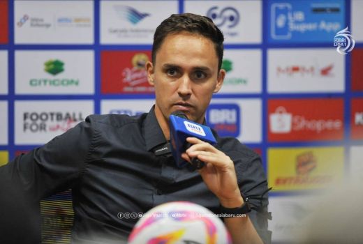 Punya Rekor Bagus, Pelatih Persebaya Malah Senang Lawan PSIS di Bali - GenPI.co