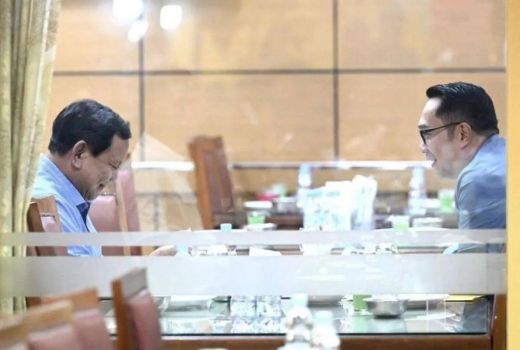 Prabowo Subianto Bertemu Ridwan Kamil, Istana: Kedekatan Pribadi - GenPI.co