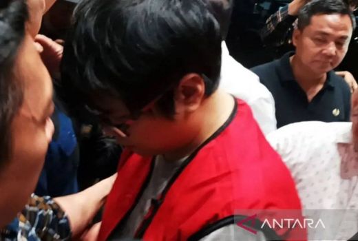 Penyidik Kejagung Periksa Ibu dari Ronald Tannur di Surabaya - GenPI.co