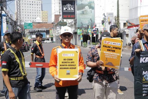 Daop 2 Bandung Imbau Masyarakat Berhati-hati Saat Melintasi Perlintasan Sebidang - GenPI.co