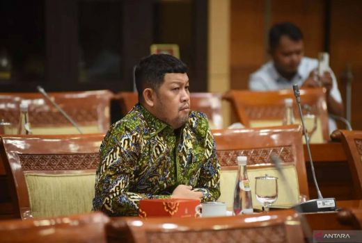 Dalami Kasus Tom Lembong, DPR RI: Kami Panggil Jampidsus Dulu - GenPI.co
