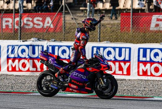 Naik Podium di GP Catalunya, Jorge Martin Juara MotoGP 2024 - GenPI.co