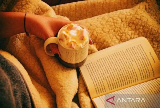 Mengatasi Stres dengan Flavanol, Minum Cokelat Panas dan Teh Hijau - GenPI.co