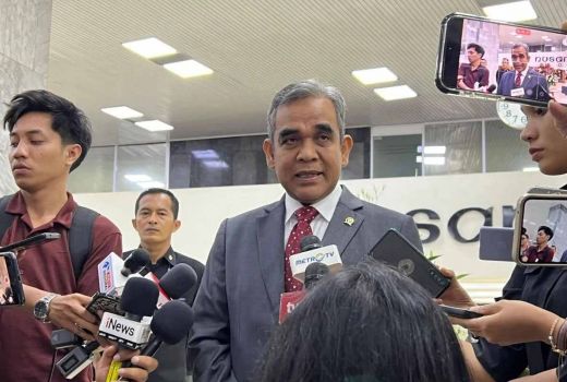 Ahmad Muzani: Kehormatan Besar Jika Jokowi Jadi Kader Partai Gerindra - GenPI.co