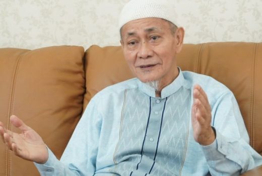 Kiai Embay Minta Pemerintah Bubarkan Ormas yang Melanggar Hukum - GenPI.co